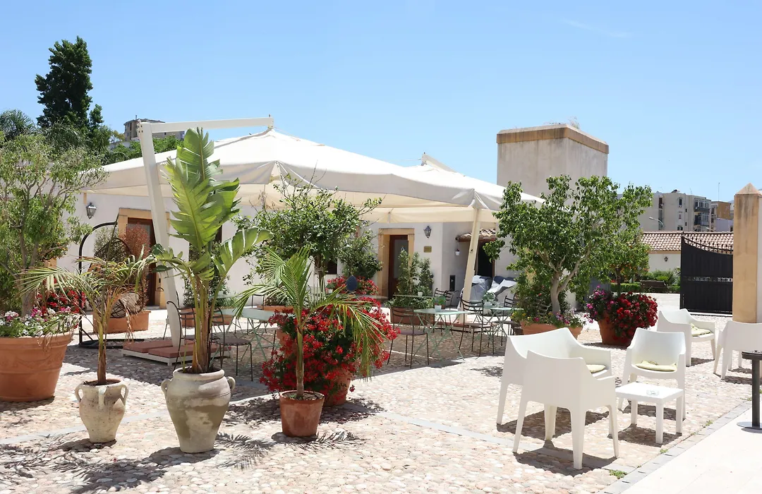 Villa Lampedusa-1